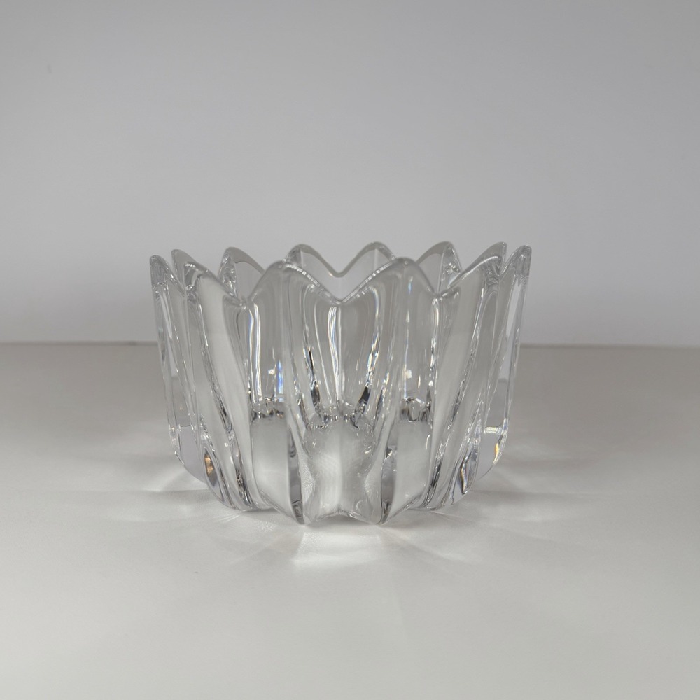 Trinket Bowl Orrefors Sweden small crystal Fleur  3"x4"‎ glass Star Shaped Decor